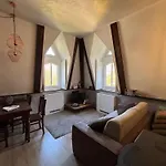 Castle - A Magic Retreat דירה