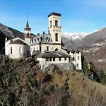 Castle - A Magic Retreat *