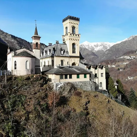Castle - A Magic Retreat *