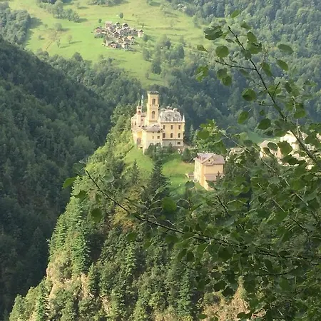 Castle - A Magic Retreat Διαμέρισμα *